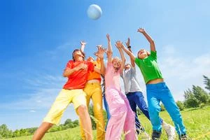 Картинка вариантов детских игр на свежем воздухе
