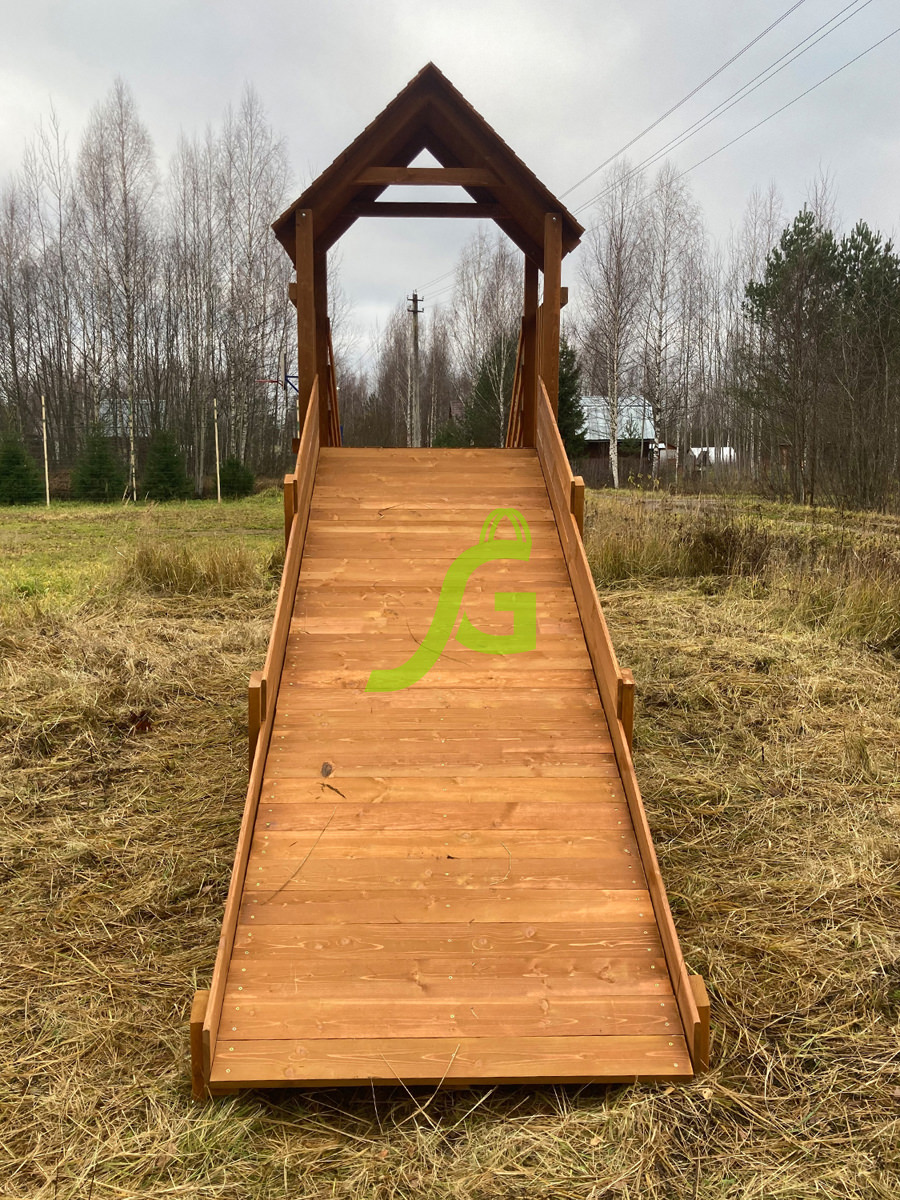 Заливная горка "IgraGrad Snow Fox Start с крышей", скат 4 м