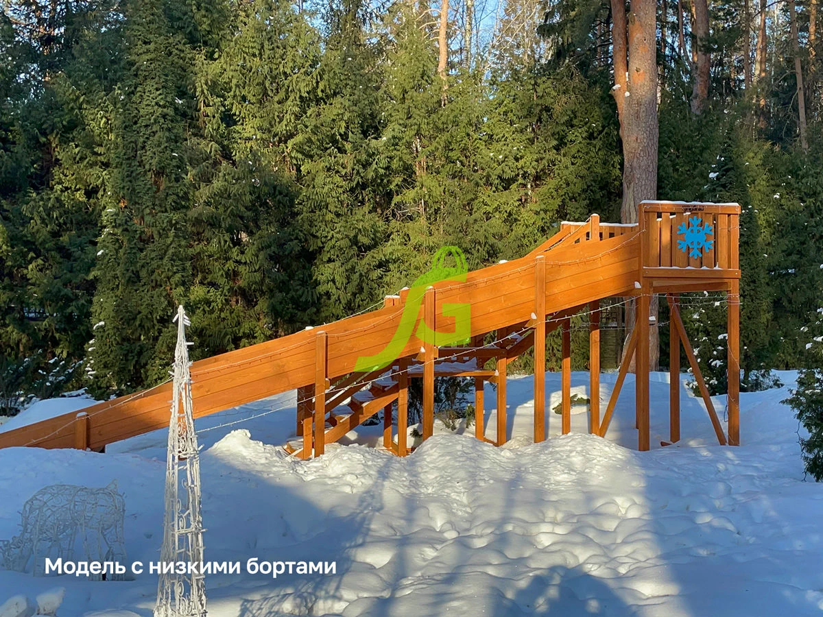 Зимняя горка "IgraGrad Snow Fox", скат 8 м Зимняя горка "IgraGrad Snow Fox", скат 8 м