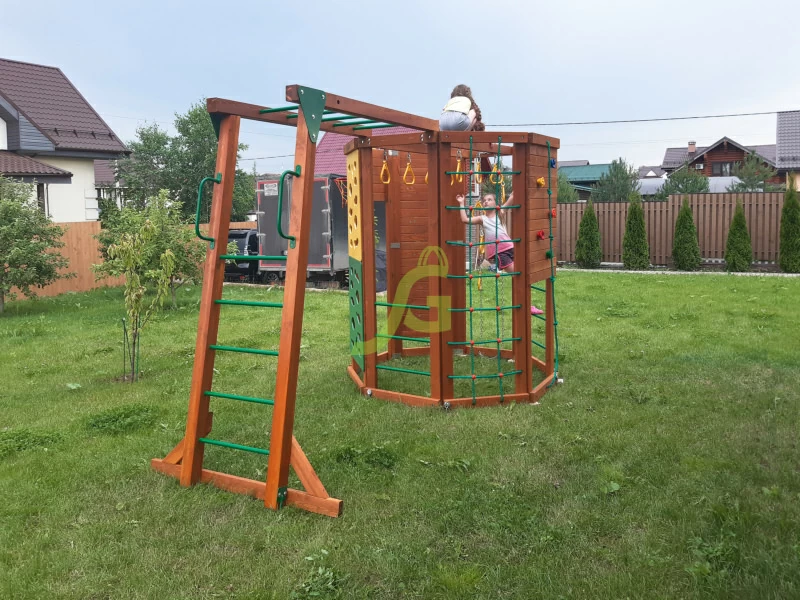 Спортивный комплекс IgraGrad "WorkOut с рукоходом" Спортивный комплекс IgraGrad "WorkOut с рукоходом"