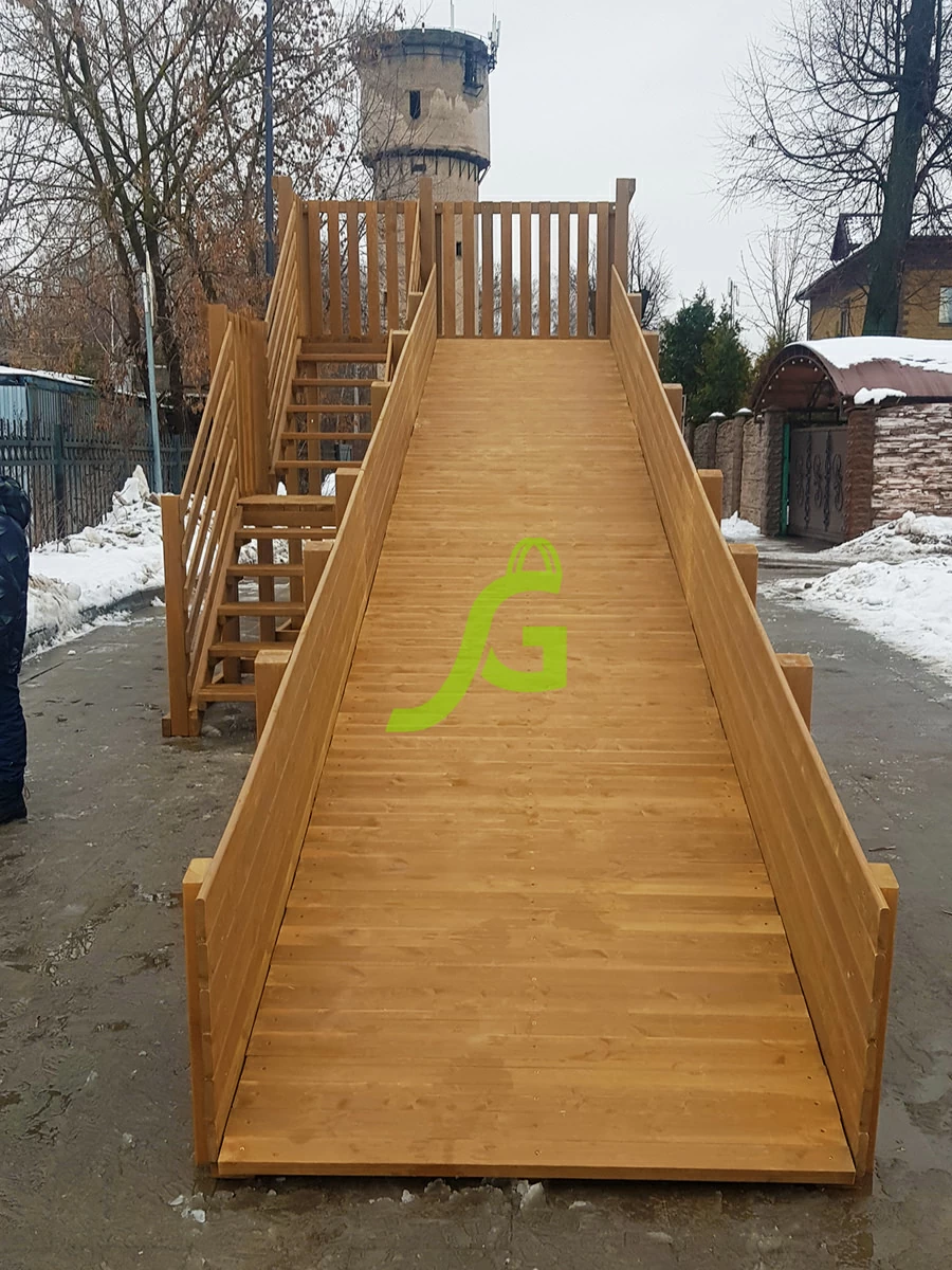 Зимняя горка "IgraGrad Snow Fox", скат 8 м Зимняя горка "IgraGrad Snow Fox", скат 8 м