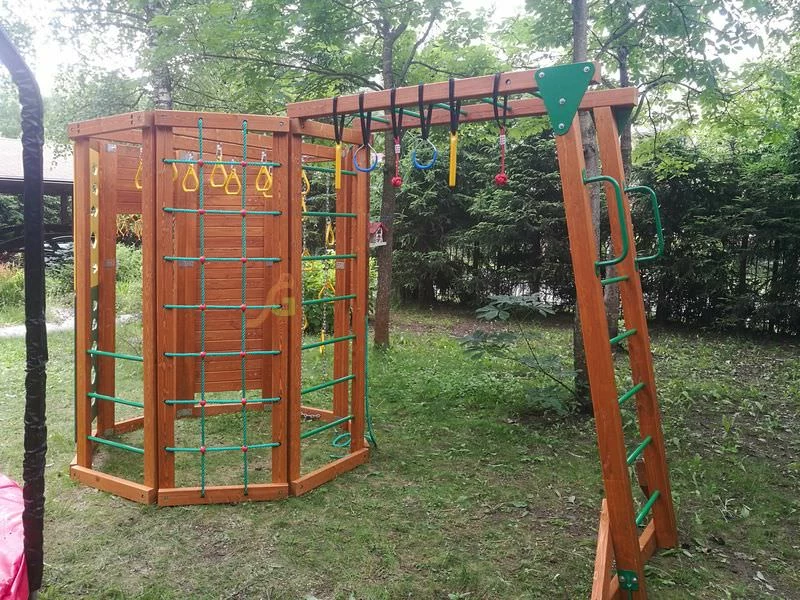 Спортивный комплекс IgraGrad "WorkOut с рукоходом" Спортивный комплекс IgraGrad "WorkOut с рукоходом"